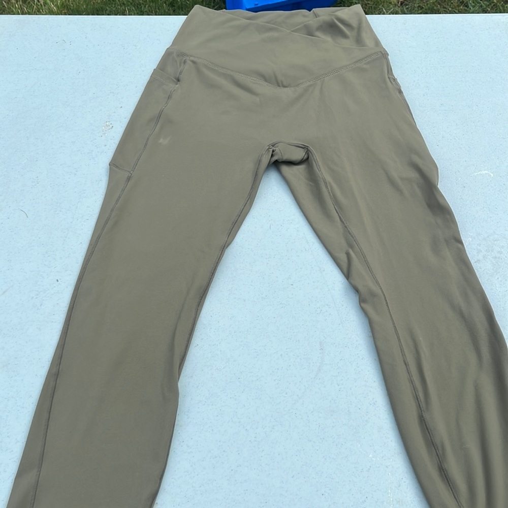Halara leggings